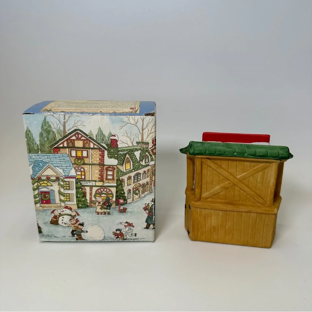 dickens village good minor